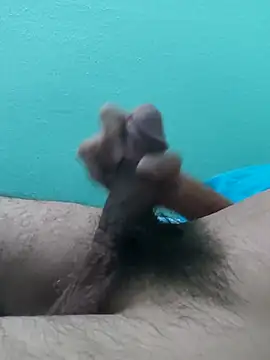 Luisf1267 online show from September 23, 2025, 3:42 am