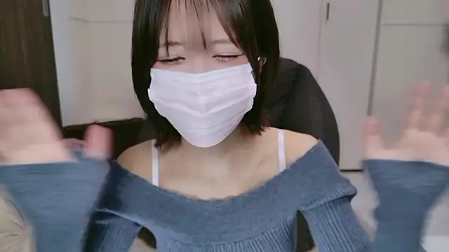 Snapshot of TsukasaSakai chatting on September 27, 2025, 6:29 am TsukasaSakai online show from September 27, 2025, 6:29 am