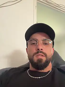 Kmk31600 online show from April 17, 2026, 12:41 pm