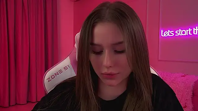 DianaVert online show from February 15, 2026, 6:59 pm