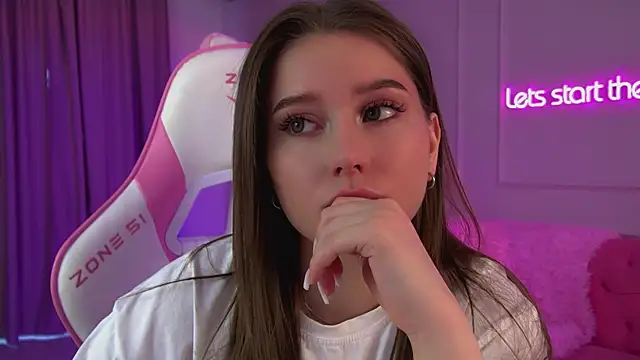 DianaVert online show from March 4, 2026, 6:19 am