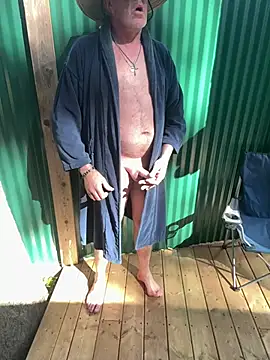 twist699 online show from April 9, 2026, 5:18 pm