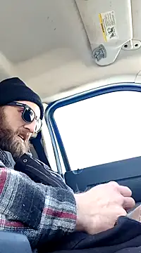 Snapshot of otterlover123 chatting on January 20, 2025, 5:37 pm otterlover123 online show from January 20, 2025, 5:37 pm