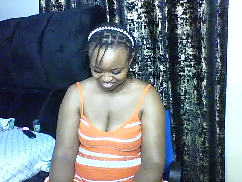 Candii wet  online show from September 21, 2025, 8:21 pm