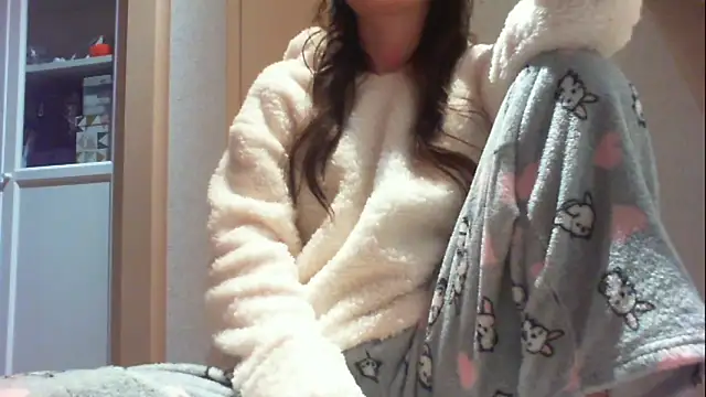 Snapshot of khu_yam chatting on December 1, 2024, 7:36 pm khu yam online show from December 1, 2024, 7:36 pm