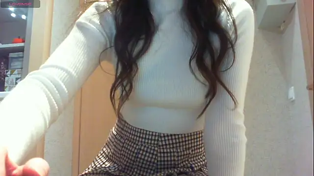 Snapshot of khu_yam chatting on February 16, 2025, 9:05 pm khu yam online show from February 16, 2025, 9:05 pm