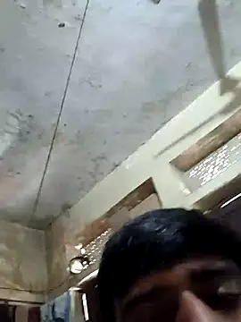 PRIYANHUxh online show from March 18, 2026, 5:43 am