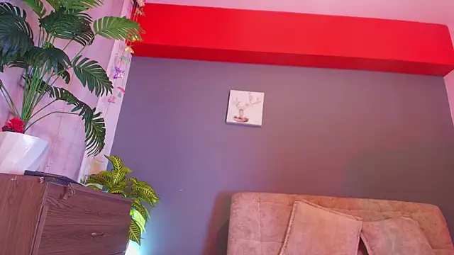 jade brunnette online show from June 12, 2026, 8:19 pm
