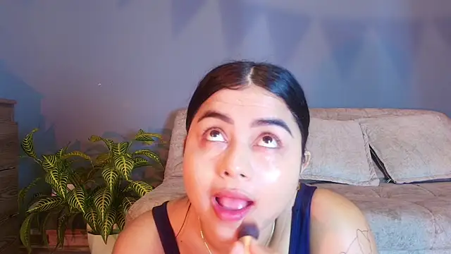 jade brunnette online show from June 19, 2026, 8:12 pm