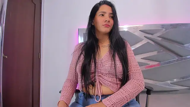 DashaFoxxx online show from January 6, 2025, 12:57 pm