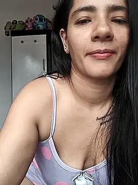 DashaFoxxx online show from March 17, 2025, 2:34 pm