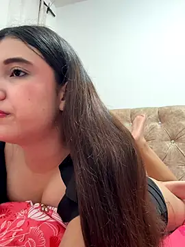 mia cooper 24 online show from October 25, 2025, 4:31 am