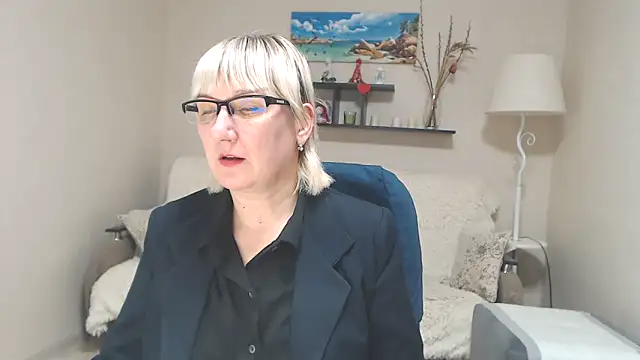 FleurMays online show from February 6, 2025, 3:41 pm