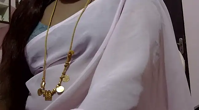 Hot akshara online show from February 21, 2025, 4:51 am