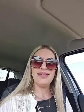 Lydie off online show from March 22, 2026, 1:14 pm