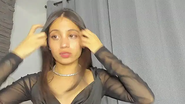 Loren parissi online show from May 5, 2026, 3:58 am