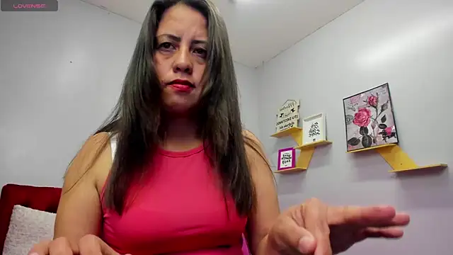 kathina giraldo online show from September 19, 2025, 1:56 pm