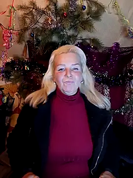 CassandraSandra44 online show from January 19, 2026, 3:27 pm