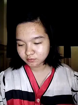 Thomgdee online show from March 15, 2025, 3:27 pm