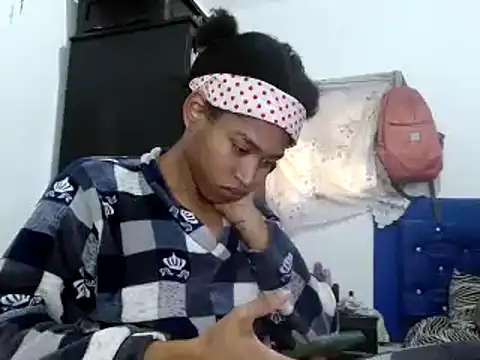 miriam775 online show from December 7, 2024, 11:51 am