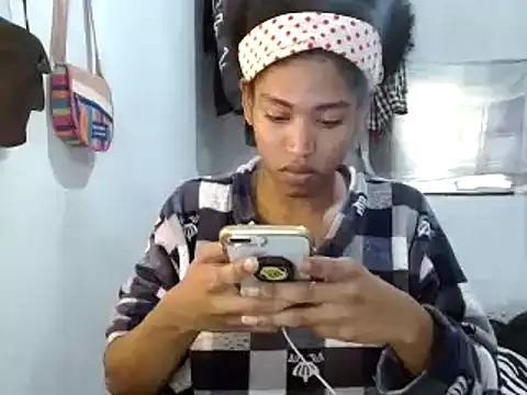 miriam775 online show from December 28, 2024, 3:26 pm