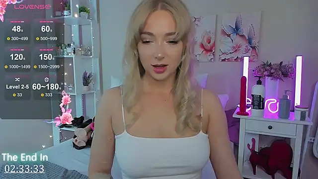 MissLisaX online show from September 12, 2025, 10:48 am