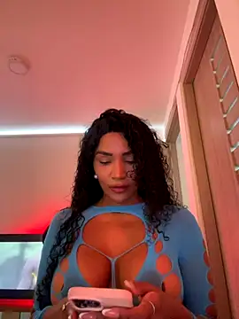 Snapshot of Jessie-pradoo chatting on November 3, 2025, 8:21 pm Jessie-pradoo online show from November 3, 2025, 8:21 pm