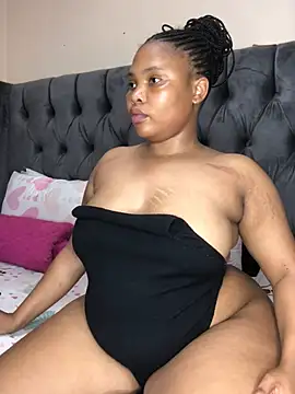 Anaelle24 online show from February 21, 2026, 6:25 am