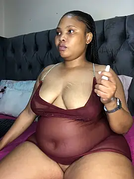 Anaelle24 online show from April 9, 2026, 3:28 am