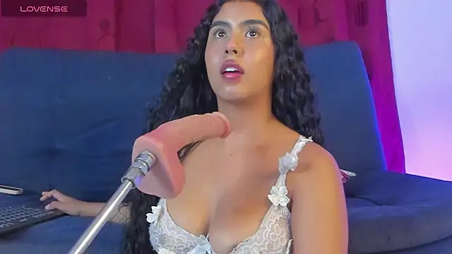 swetty loverss online show from March 25, 2026, 12:49 am