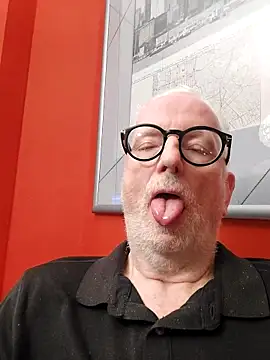 Greyhound70 online show from February 22, 2026, 6:50 pm