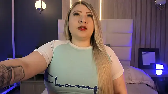 Kharla Marin online show from September 26, 2025, 11:36 am