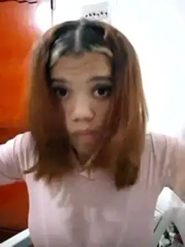 1CANDYLOVE online show from March 6, 2026, 4:20 am