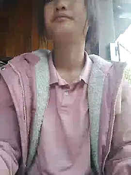 lytamye online show from March 13, 2025, 2:38 am