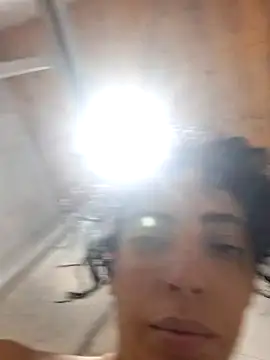 Sweet-diamondxxx online show from November 20, 2025, 12:33 am