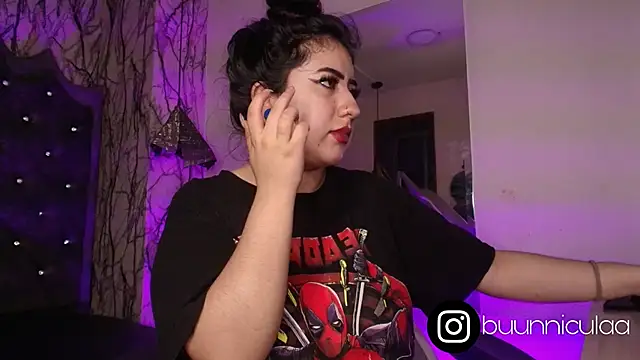 Snapshot of larissa01_ chatting on October 4, 2025, 3:26 am larissa01 online show from October 4, 2025, 3:26 am