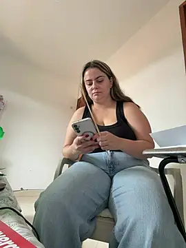 Snapshot of Im_Amelia chatting on July 15, 2026, 3:17 pm Im Amelia online show from July 15, 2026, 3:17 pm