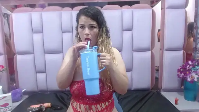 AndrySaenz18 online show from March 6, 2025, 6:52 am