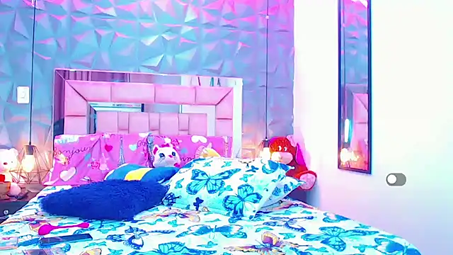 Snapshot of Doll_IvannaTs chatting on March 20, 2025, 5:02 am Doll IvannaTs online show from March 20, 2025, 5:02 am