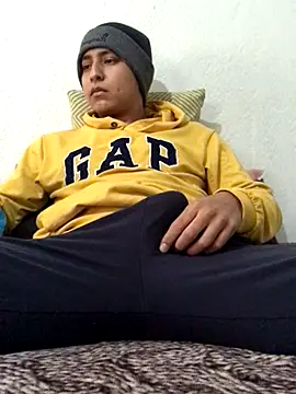 Snapshot of Slow_Kmazutra chatting on December 2, 2024, 6:21 pm Slow Kmazutra online show from December 2, 2024, 6:21 pm