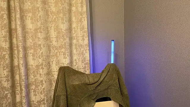 anahori  simon online show from February 20, 2025, 8:25 pm