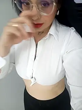 Elaanna 01 online show from December 12, 2024, 5:59 pm