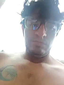 ale3J4a online show from April 19, 2026, 8:55 pm