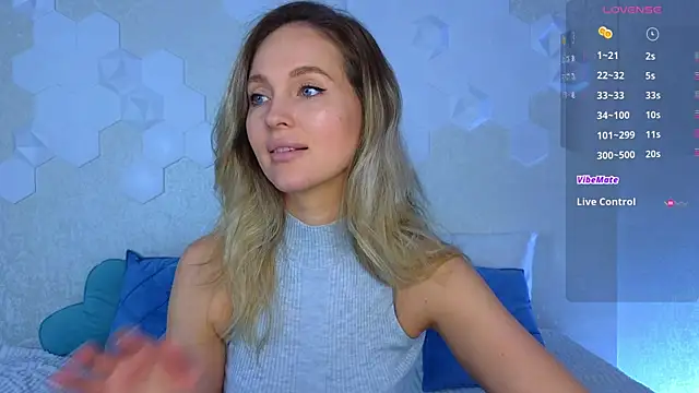 Lynna Sparks online show from May 4, 2026, 2:51 am