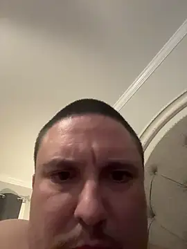 justNamanda86 online show from April 5, 2026, 5:04 am