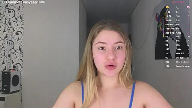 Yassyaaa online show from November 21, 2025, 4:33 am