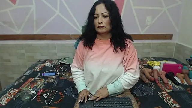 Lena lawson online show from February 4, 2026, 5:02 am