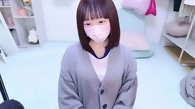 x-naru-x online show from April 14, 2026, 1:50 pm