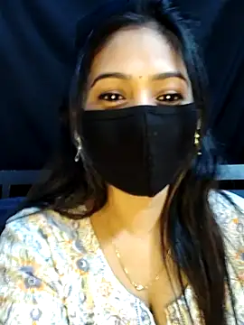 Monalisha G online show from March 15, 2026, 7:31 pm