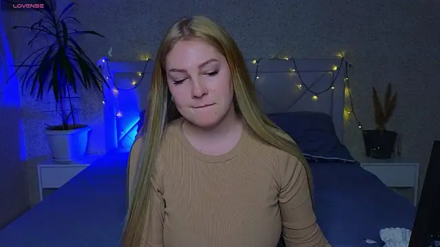 Catherine River online show from March 25, 2026, 5:52 pm